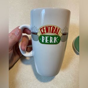 Friend's Central Perk Travel Mug with lid